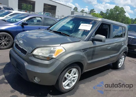 2010 Kia Soul + из США, поврежденный, VIN KNDJT2A21A7028633